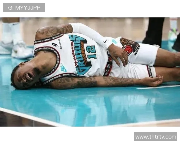 灰熊与马刺的激烈对决分析球员表现与战术解析